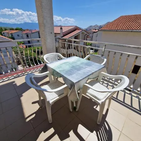 Dory Apartman Baška