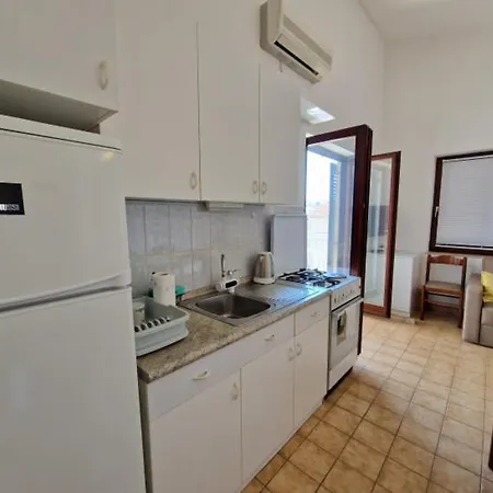 Apartman Dory *