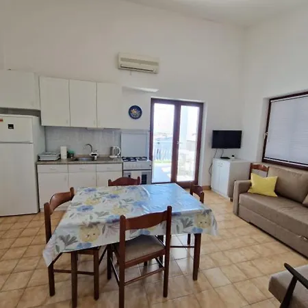 Dory Apartman